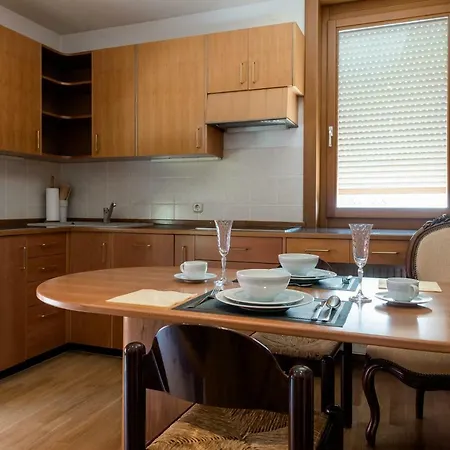 Rozna Dolina * 류블랴나