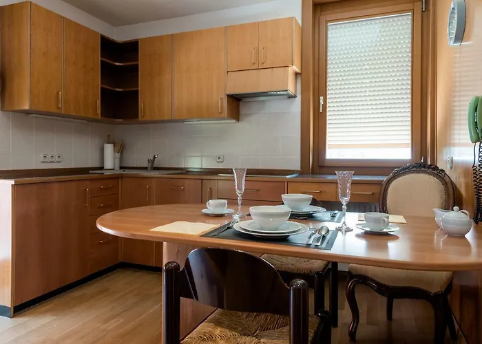 Rozna Dolina * Ljubljana