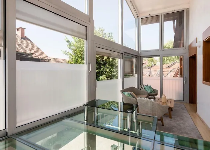 Lägenhet Rozna Dolina