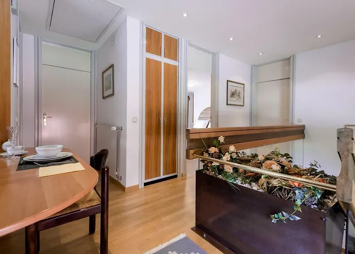 Rozna Dolina * 卢布尔雅那